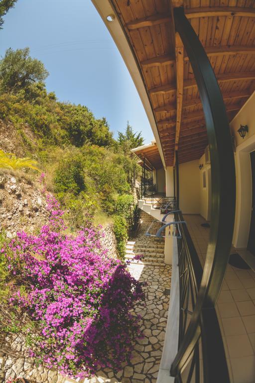 Althea Studios Lefkada Áyios Nikítas Oda fotoğraf