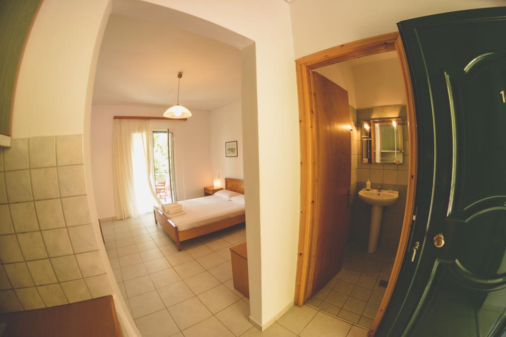 Althea Studios Lefkada Áyios Nikítas Oda fotoğraf